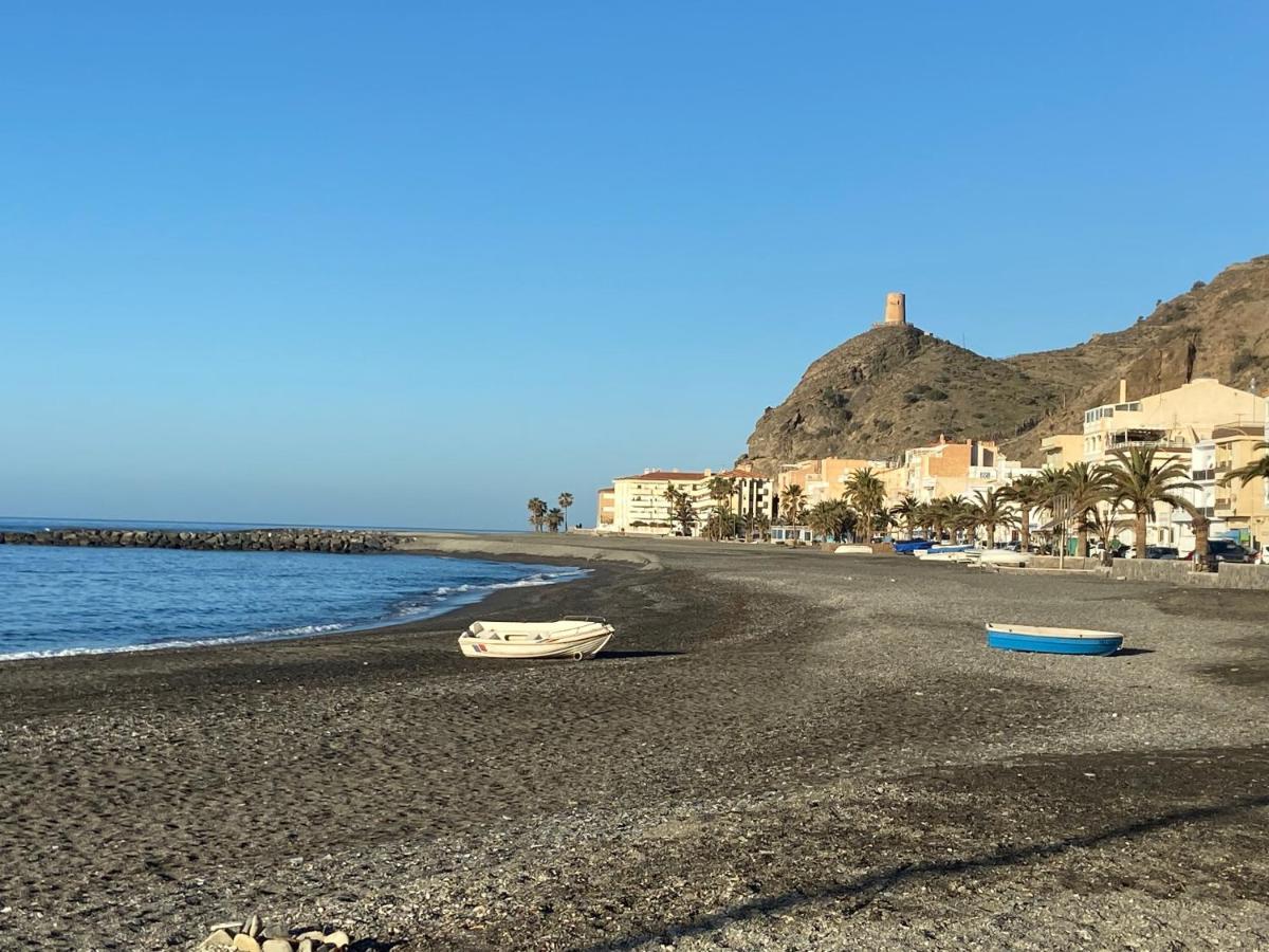 Apartamento La Mamola Buitenkant foto